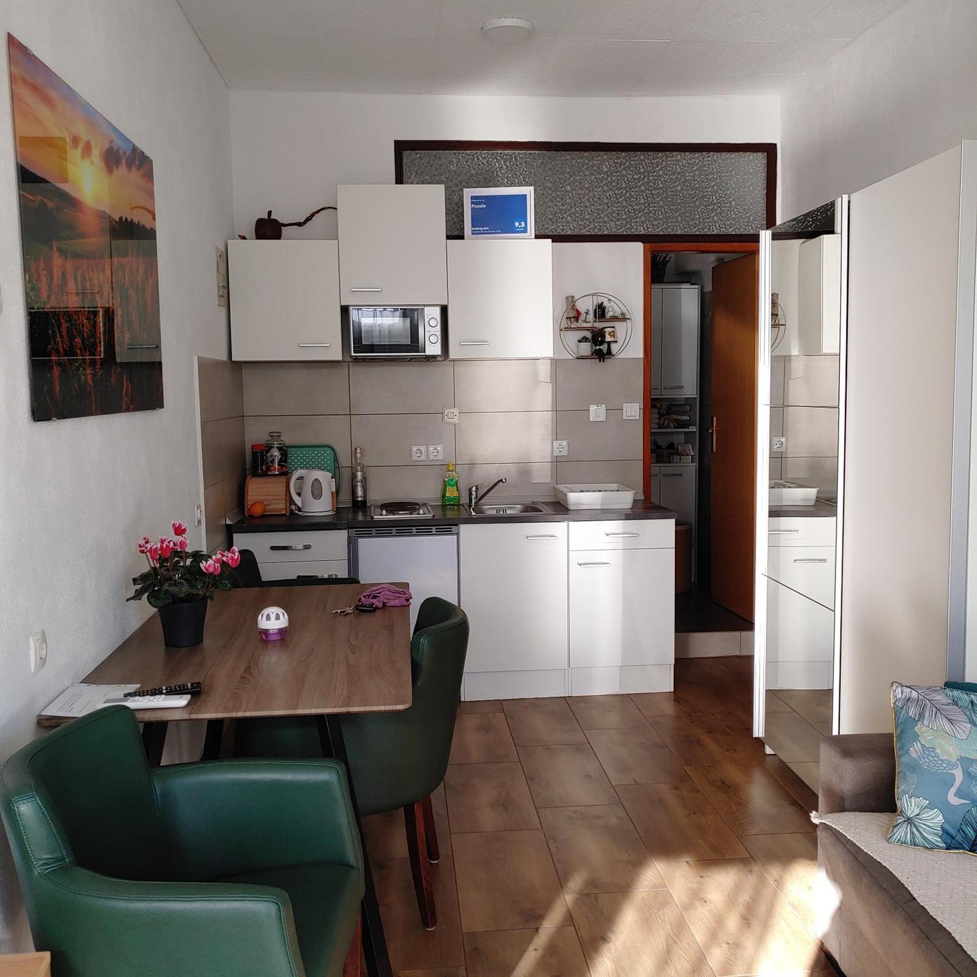 Piccolo Apartment Книн Екстериор снимка